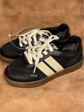 NEW! Palm Angels Kids University Track sneakers. Black. Size 32 NWOB